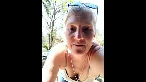 arseralian_cougar @ stripchat on 20251006