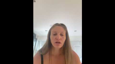 cristalmegan @ stripchat on 20251006