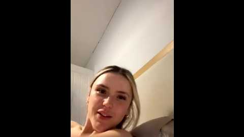 elliemaexoxo @ stripchat on 20251006