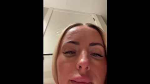 emasalis @ stripchat on 20251006