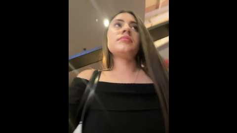 isabella21_ @ stripchat on 20251006