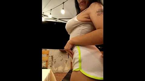 isabellitasexi38 @ stripchat on 20251006