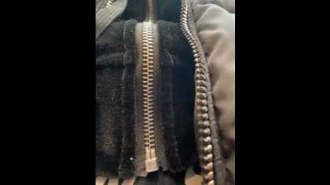 likacat @ stripchat on 20251006