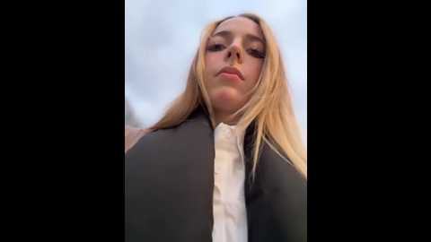 loraadoll @ stripchat on 20251006