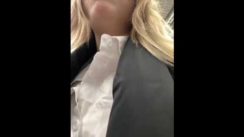 loraadoll @ stripchat on 20251006