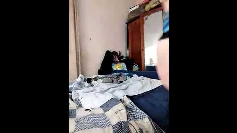 lucia8600 @ stripchat on 20251006