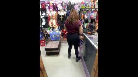 rosaliasexshop @ stripchat on 20251006