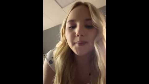 sky_cutie @ stripchat on 20251006