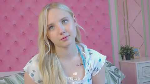 sky_cutie @ stripchat on 20251006