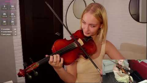 elly_shine_ @ stripchat on 20251007