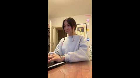 emiliasommer @ stripchat on 20251007