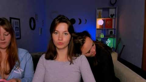 helli_belli @ stripchat on 20251007