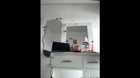 jailyncam_ @ stripchat on 20251007