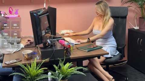 legslong @ stripchat on 20251007