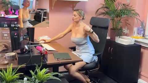 legslong @ stripchat on 20251007