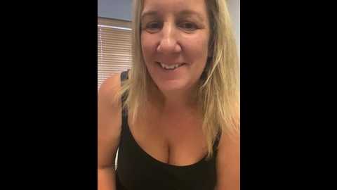 x_victoria_x @ stripchat on 20251007