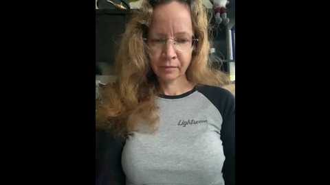 annikarose @ stripchat on 20251008