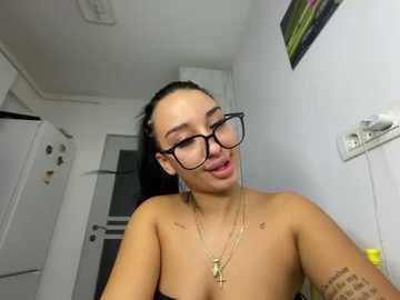 blueeyes_bb @ stripchat on 20251008