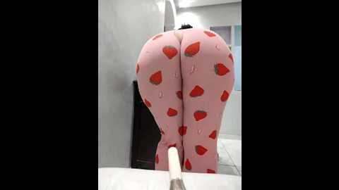 dalou3a_69 @ stripchat on 20251008