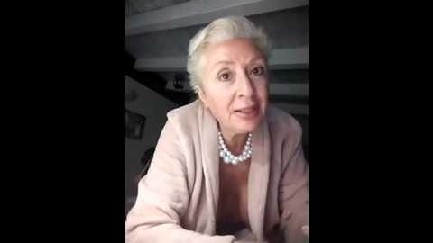 divinaerotica @ stripchat on 20251008