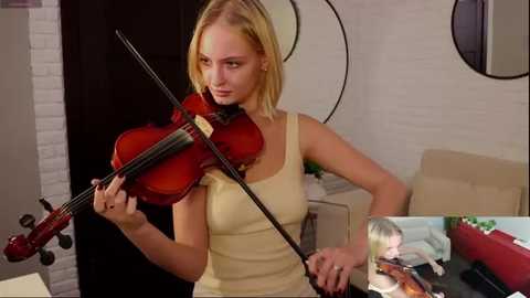 elly_shine_ @ stripchat on 20251008