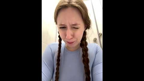 froggyanna @ stripchat on 20251008