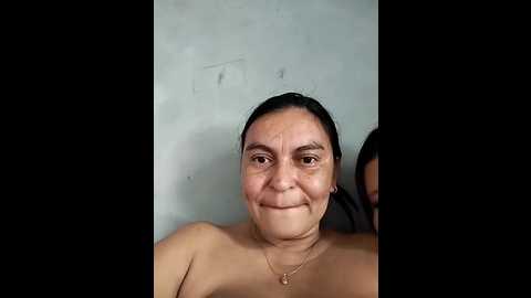 horny_mommy_dirty @ stripchat on 20251008