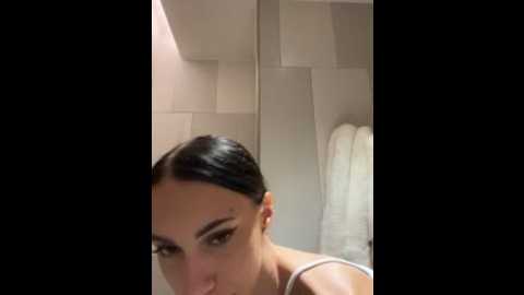 ilariea_girl @ stripchat on 20251008