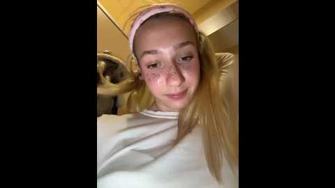 lia__love @ stripchat on 20251008