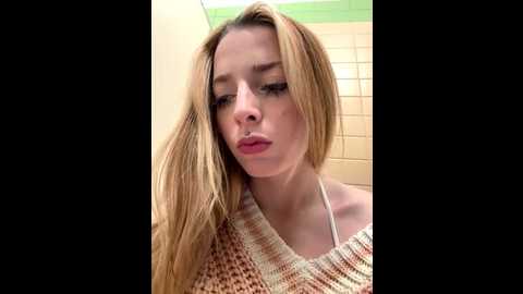 loraadoll @ stripchat on 20251008