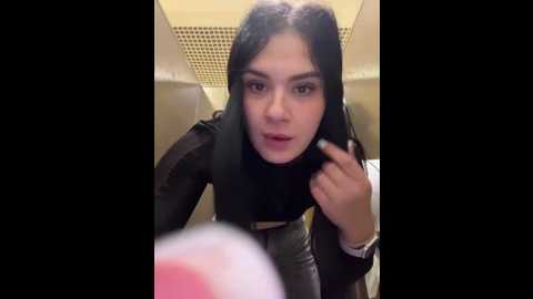 mirareach @ stripchat on 20251008