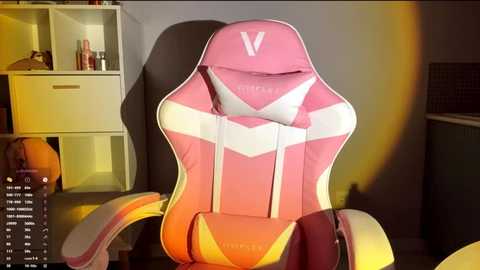 petulagunton @ stripchat on 20251008