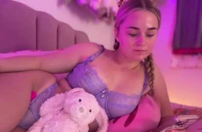 pinkie_piexx @ stripchat on 20251008