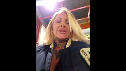 yourmommyblair @ stripchat on 20251008