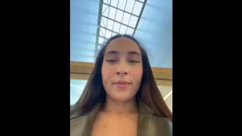 holly_play @ stripchat on 20251009