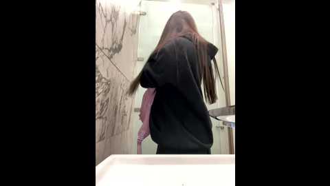 isabella21_ @ stripchat on 20251009