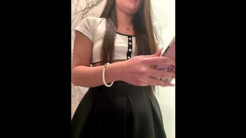 isabella21_ @ stripchat on 20251009