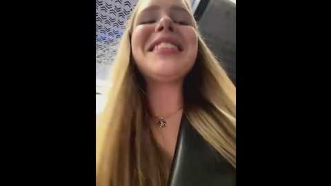 liza_risky @ stripchat on 20251009