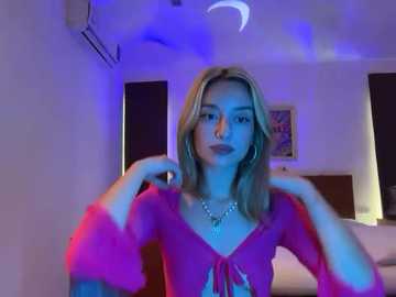 sirenabelle @ stripchat on 20251009