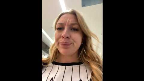 sweet___emily @ stripchat on 20251009