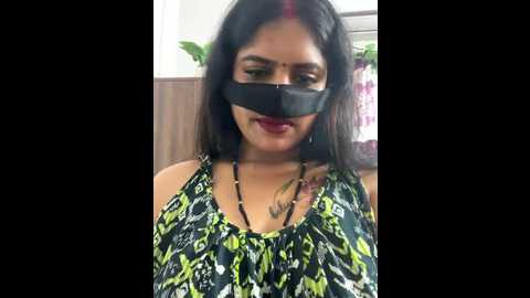 v_hot_sweti @ stripchat on 20251009