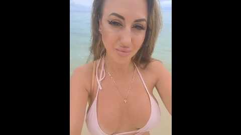 bella_grace @ stripchat on 20251010