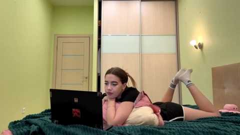 charitacath @ stripchat on 20251010