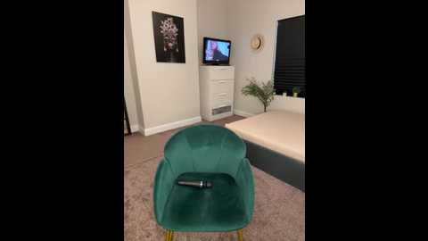 emmarosalie @ stripchat on 20251010