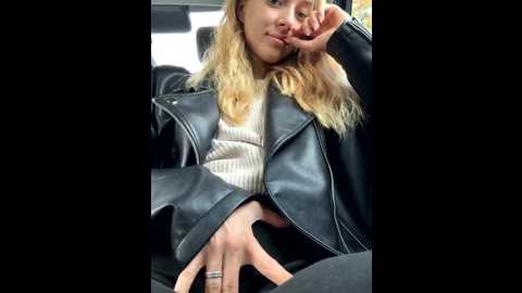 enjoy_my_beauty @ stripchat on 20251010