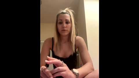 oliviamaebabe @ stripchat on 20251010