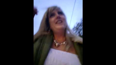 sexybiene969 @ stripchat on 20251010