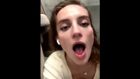 _angelari_ @ stripchat on 20251011