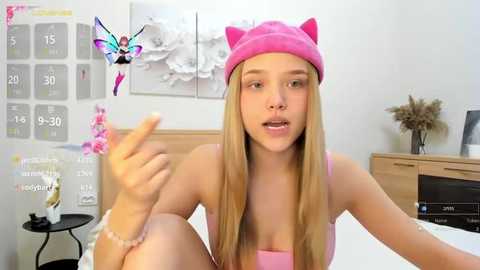 flooora_0 @ stripchat on 20251011