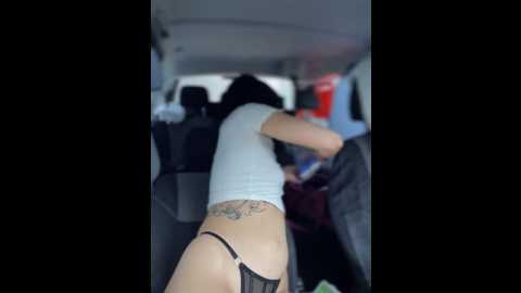 meekyrich @ stripchat on 20251011